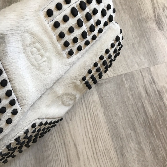 Tod’s Calf Hair/Pony Hair Cream Gommino Driving Shoes Black Bubbles EUC Sz. 9.5 - Picture 11 of 16